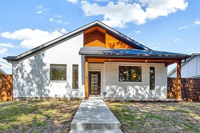 10827 Wallbrook Dr — Photo 1