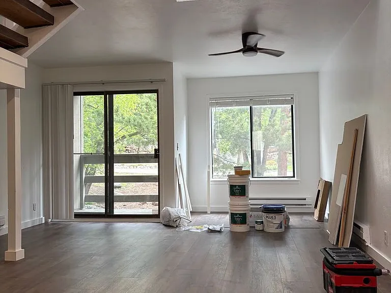 208 Pearl St #I — Photo 11