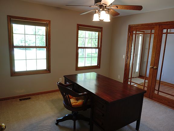 5th image of 6723 Rolling Meadow Dr