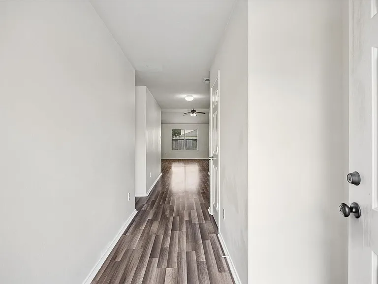 2614 Balsam Ridge Way — Photo 2