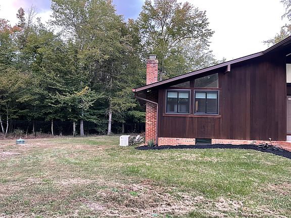 5th image of 6309 River Rd