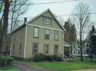 112 Townsend St #2, Walton, NY 13856