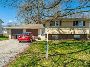 205 Briarbrook Dr, East Peoria, IL