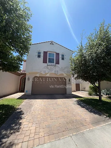 945 W Yellowstone Way Photo 1