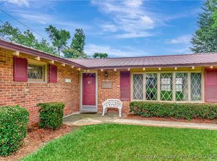 1004 Iona St, Fairmont, NC 28340