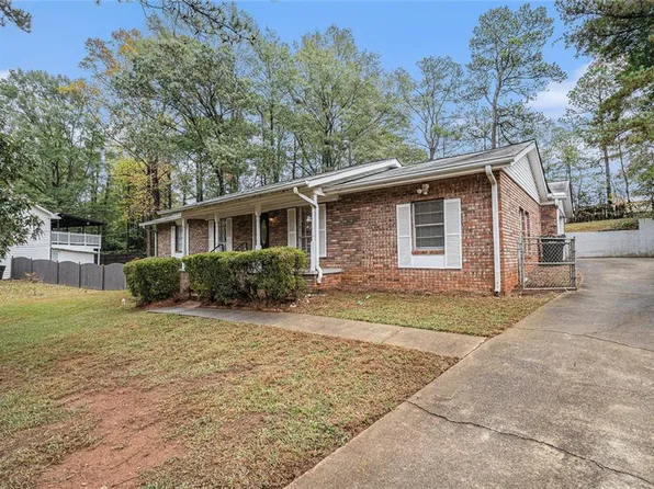 1002 Millwood Dr SW, Marietta, GA 30008