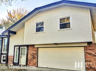 2603 Jack Pine St, Bellevue, NE 68123