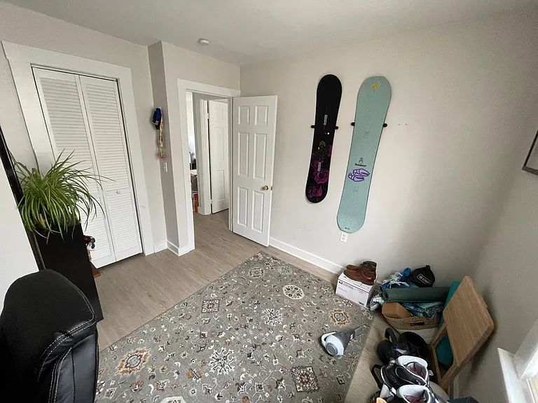 46 Coe Ave #2 — Photo 7