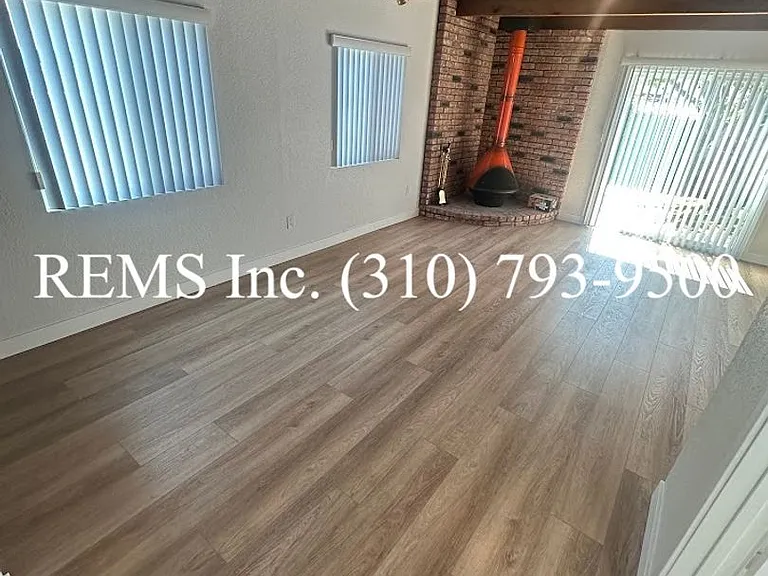 25021 Oak St — Photo 19