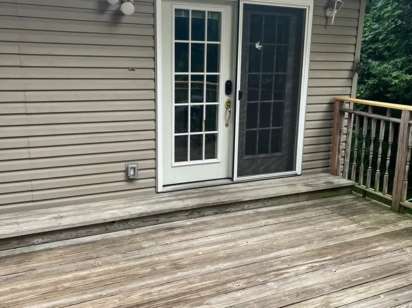 (undisclosed Address), Essex Junction, VT 05452