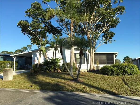 14301 SW Divot Dr #G-33, Indiantown, FL 34956