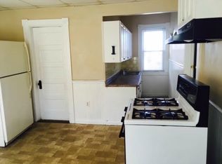 27 Elm St APT 2, Manchester, NH 03101