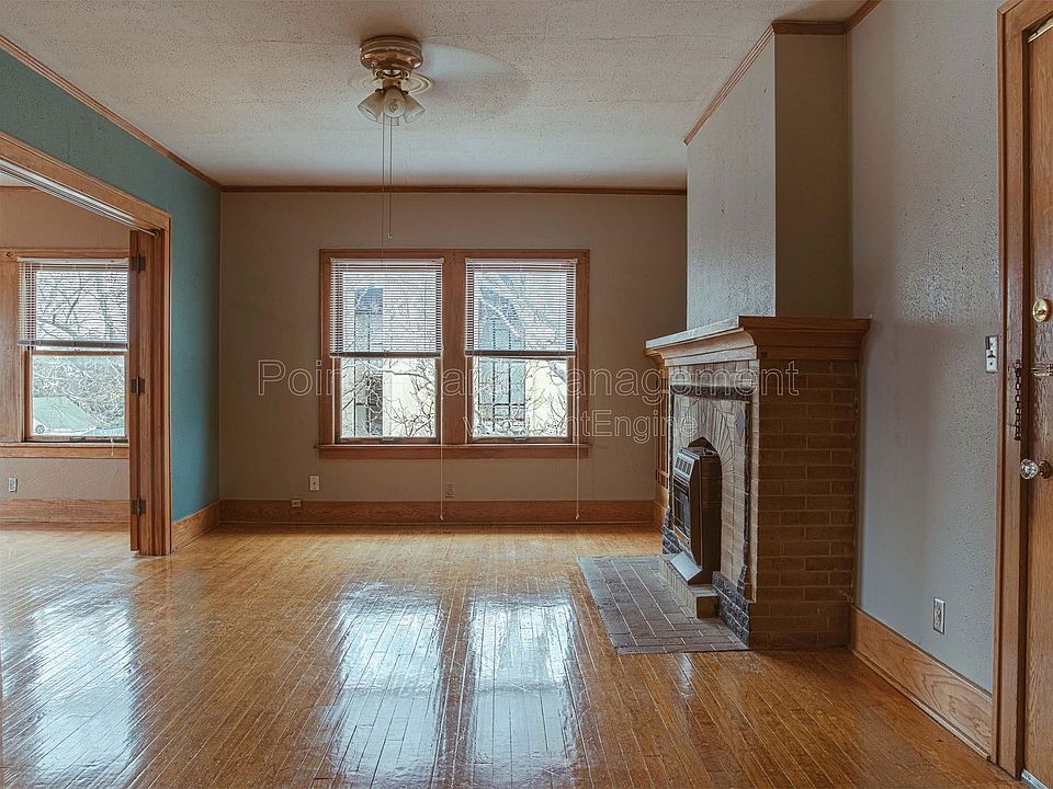 1st image of 1518 N Robinson Ave APT 6
