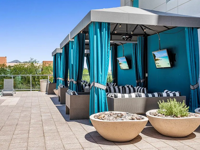 Broadstone Scottsdale Quarter — Photo 22