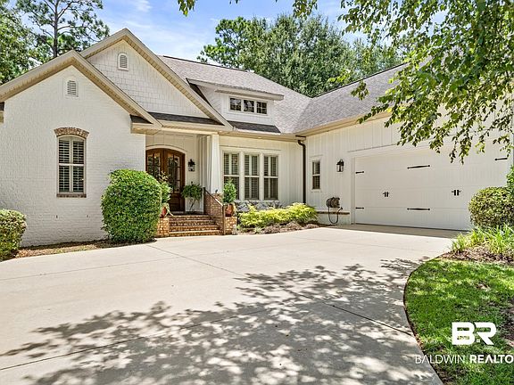 2nd image of 444 Olde Lodge Blvd