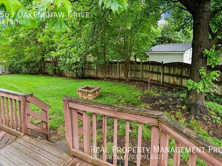 9563 Oakenshaw Dr — Photo 5