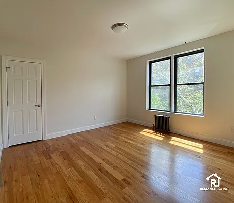 Rented by Reliance USA Inc | media 30