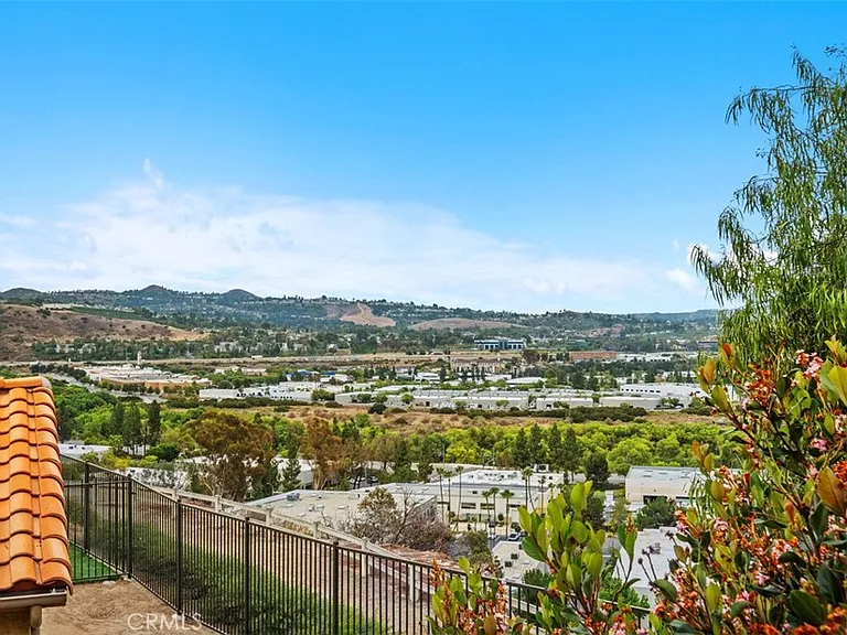 5235 Box Canyon Ct — Photo 26
