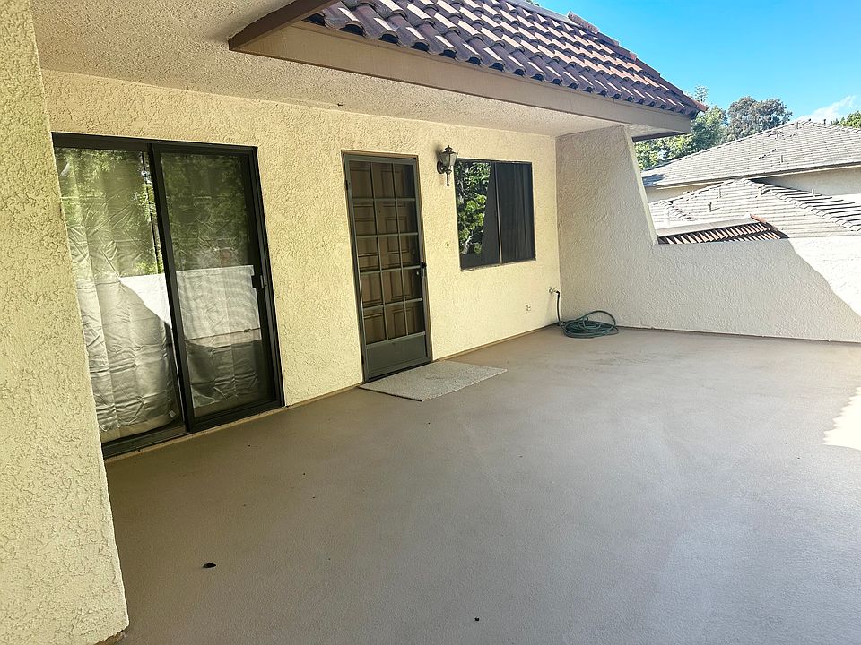 1st image of 746 Stuart Ln