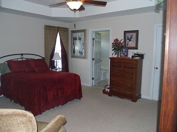 4th image of 1126 Watsonia Dr