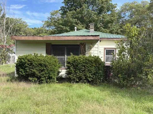 2474 Evanston Ave, Muskegon, MI 49442