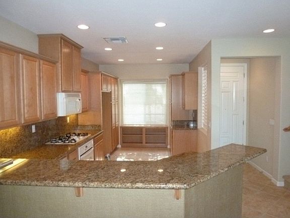 3rd image of 3726 Abby Ct