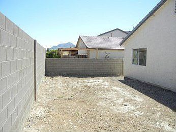 5th image of 4054 Vicenta Ct