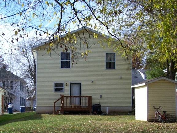 3rd image of 613 Michigan St