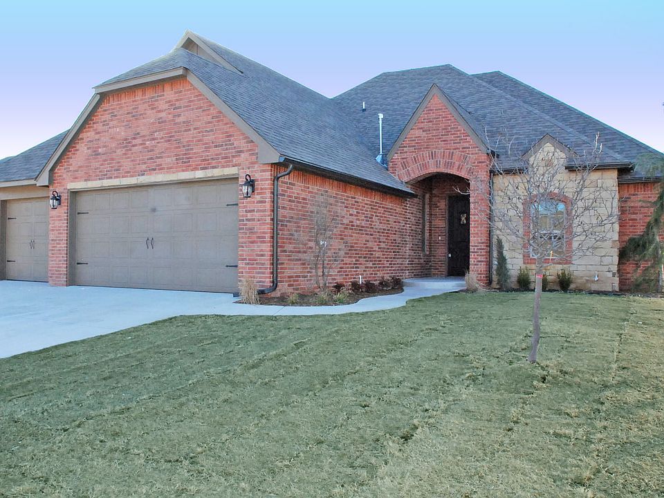 1st image of 12609 Lexington Dr