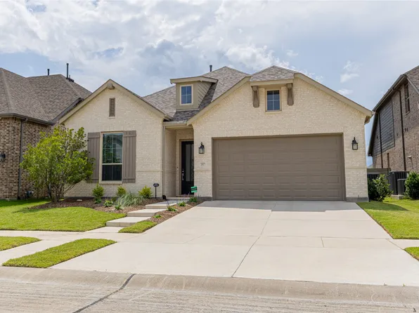 1517 Chickadee Dr, Argyle, TX 76226