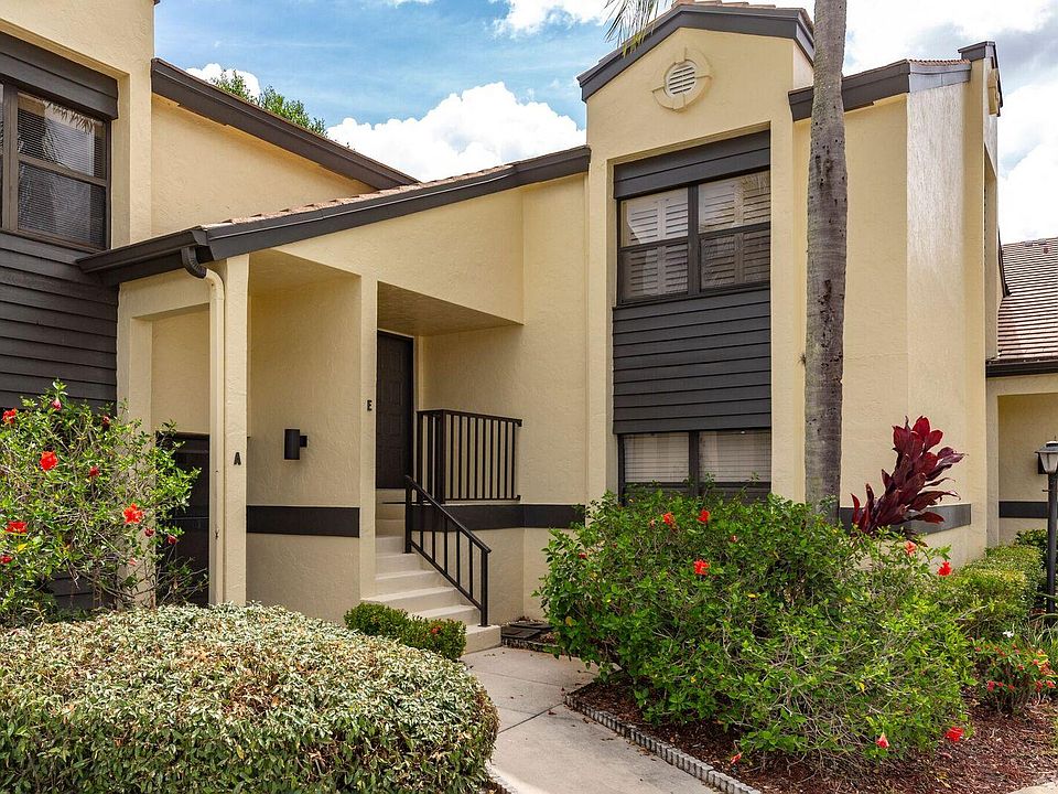 1st image of 3960 SW Greenwood Way #5