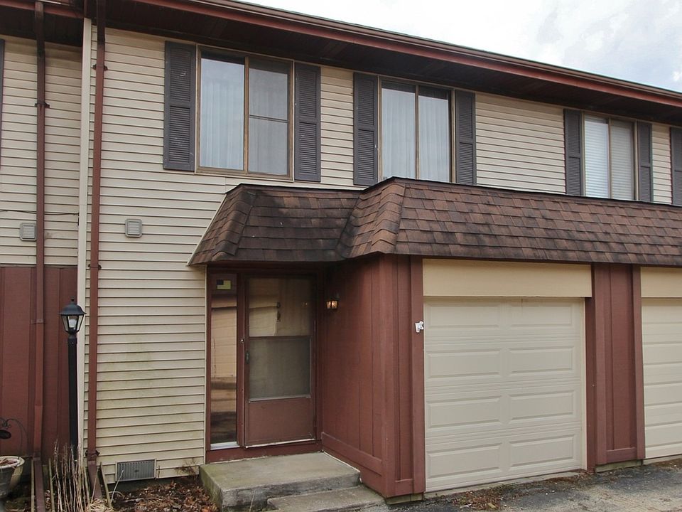 1st image of 1901D Parklake Dr