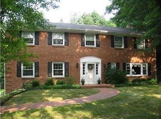 1275 Fox Chapel Rd, Pittsburgh, PA 15238