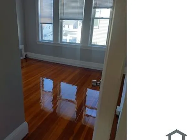 85 Whitfield St #3, Boston, MA 02124