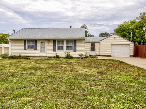 401 E 4th St, Huxley, IA 50124