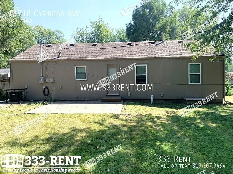 13718 Cypress Ave — Photo 12