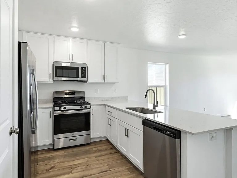 15290 Nimbus Way — Photo 8