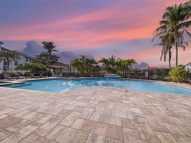 7925 Preserve Cir #316 — Photo 33