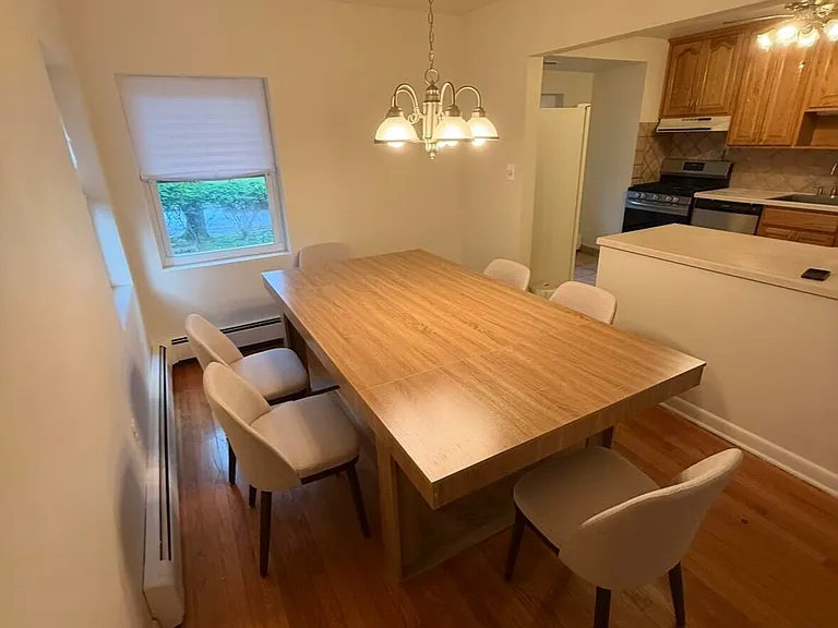221 Harrison Ave — Photo 15