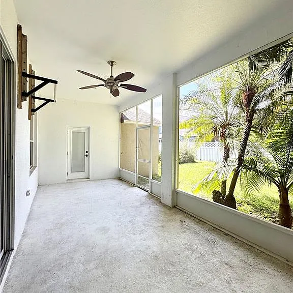 27202 Fordham Dr — Photo 9