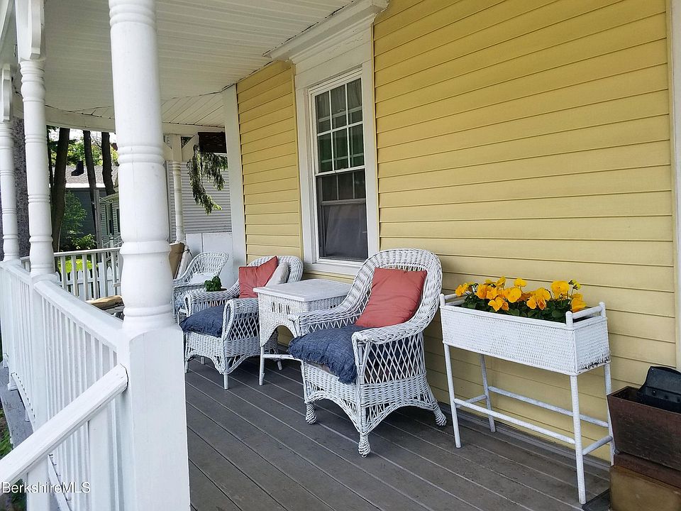 58 Pomeroy Ave, Pittsfield, MA 01201 MLS 239426 Zillow