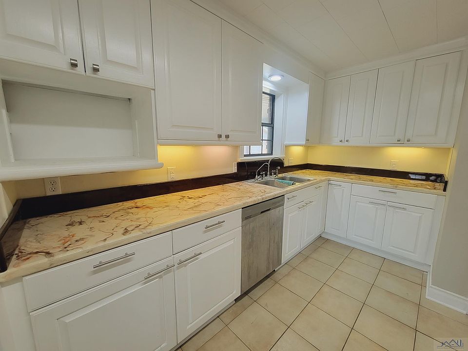 811 Mire St, Houma, LA 70364 MLS 2023014437 Zillow