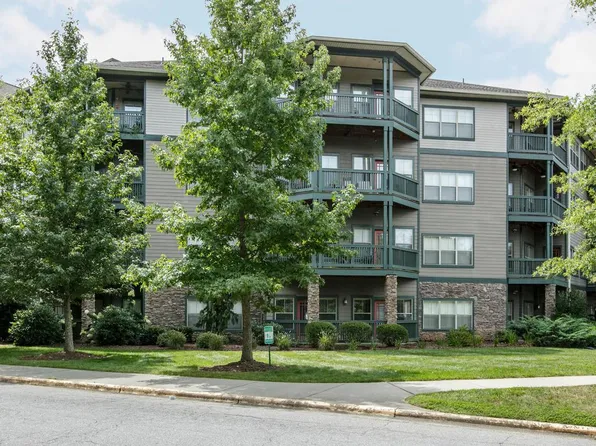 9 Kenilworth Knls, Asheville, NC