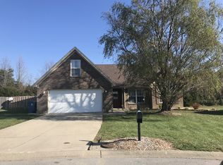 12006 Prairie Pl, Sellersburg, IN 47172