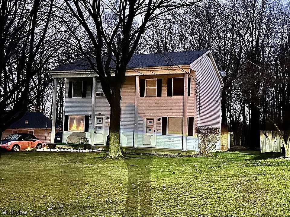 1st image of 261 3rd St
