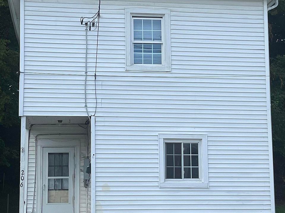 1st image of 206 Steele Ave