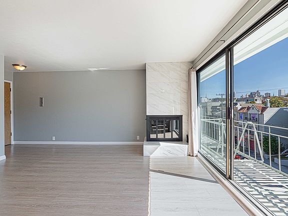3rd image of 1884 Greenwich St APT 301