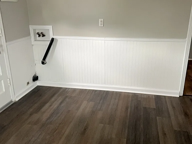 300 E Parkview Dr — Photo 7