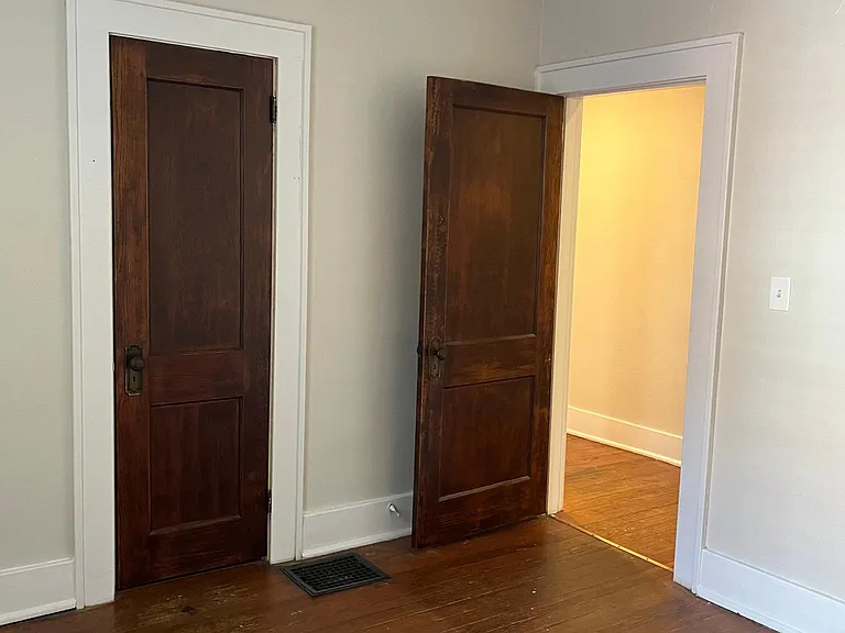 Back bedroom with closet