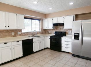 7414 Log Cradle Dr, Houston, TX 77041